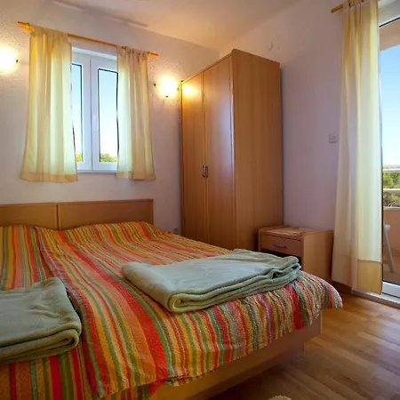 Sonja 3* Gornji Humac